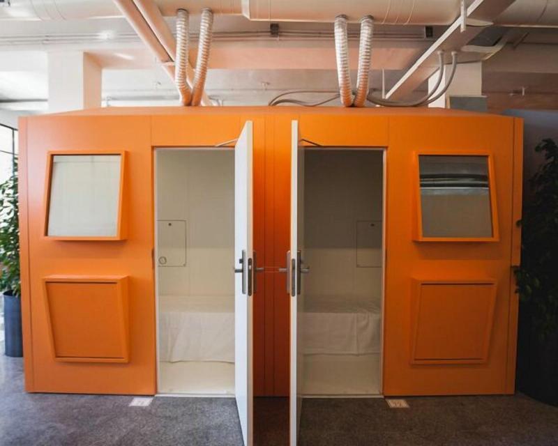 Bed and Boarding - Hostel - Oda
