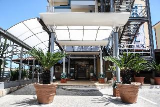 Hotel Max otel fotoğrafı