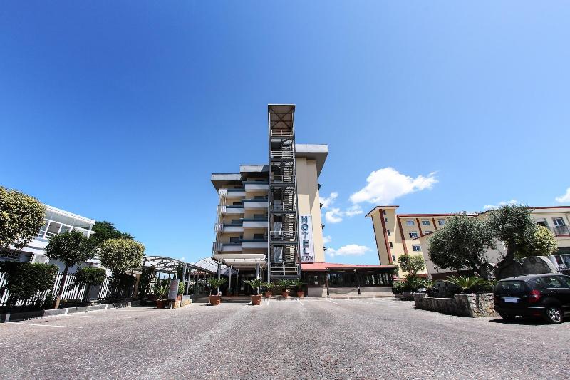 Hotel Max - Teras