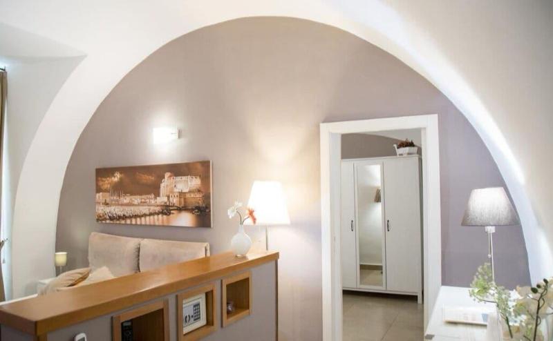 Chiaia Suites - Oda