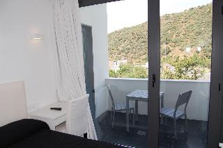 Hostal Tres Campanas