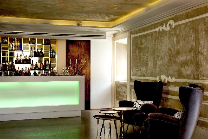 Aquapetra Resort And Spa - Bar