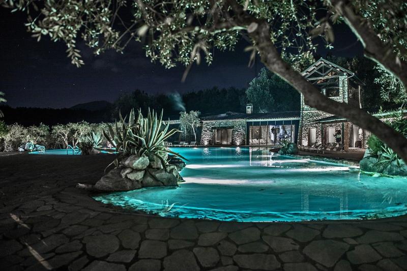 Aquapetra Resort And Spa - Havuz