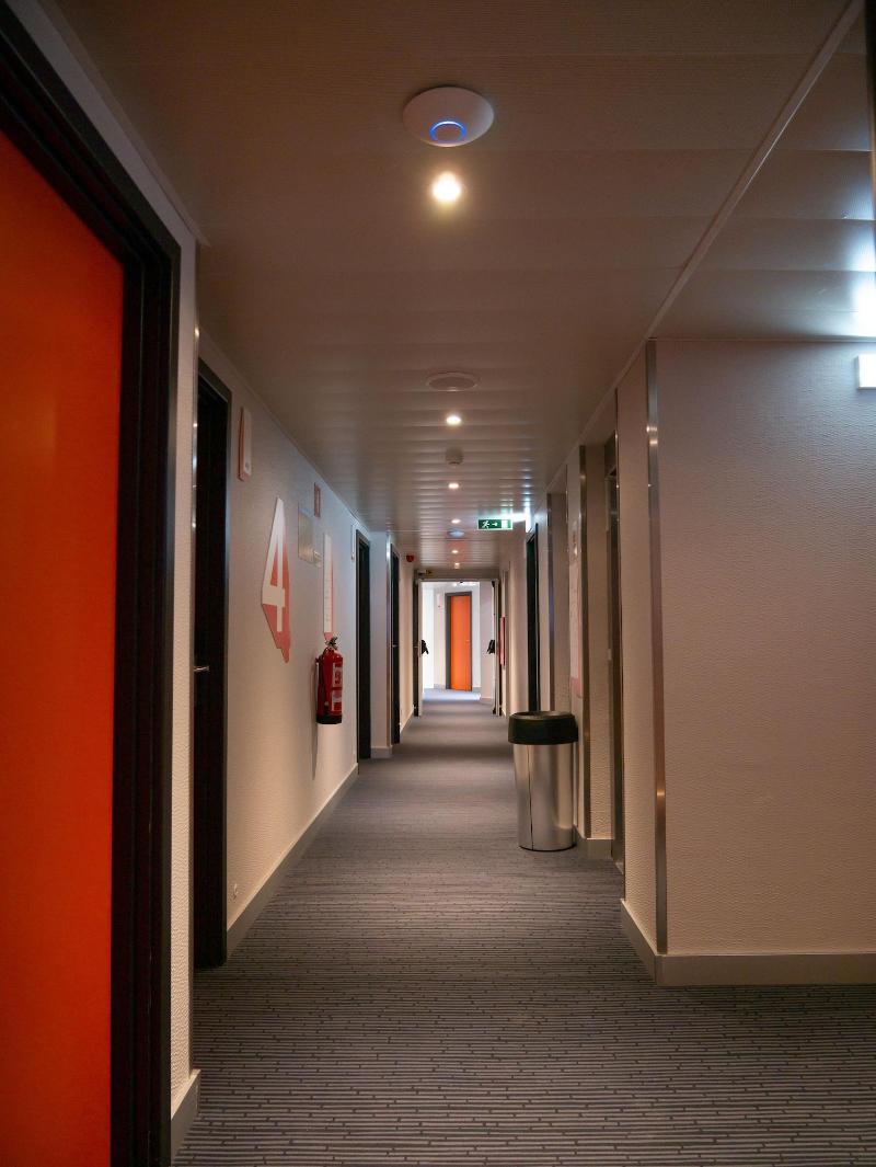 easyHotel Lisbon - Lobi