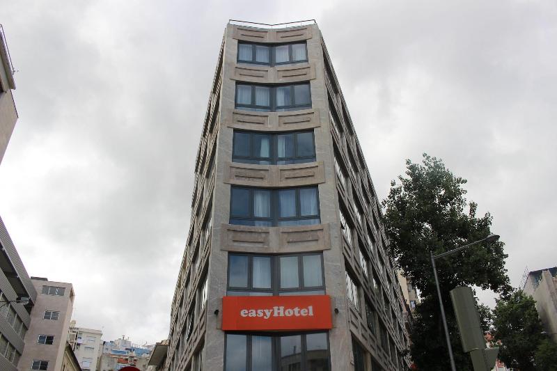 easyHotel Lisbon - Genel
