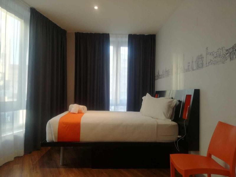 easyHotel Lisbon - Oda