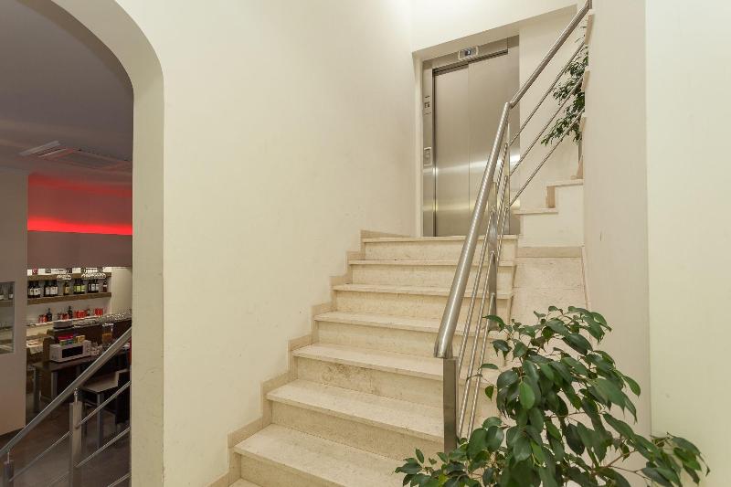 Universo Romântico Guesthouse & Spa - Lobi