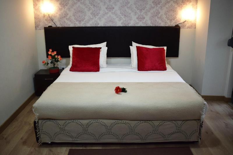 Universo Romântico Guesthouse & Spa - Oda