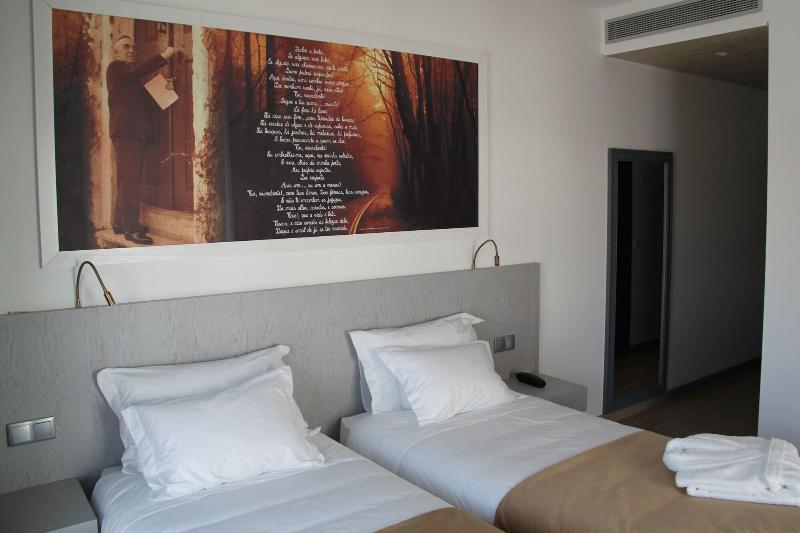 Hotel José Régio - Oda