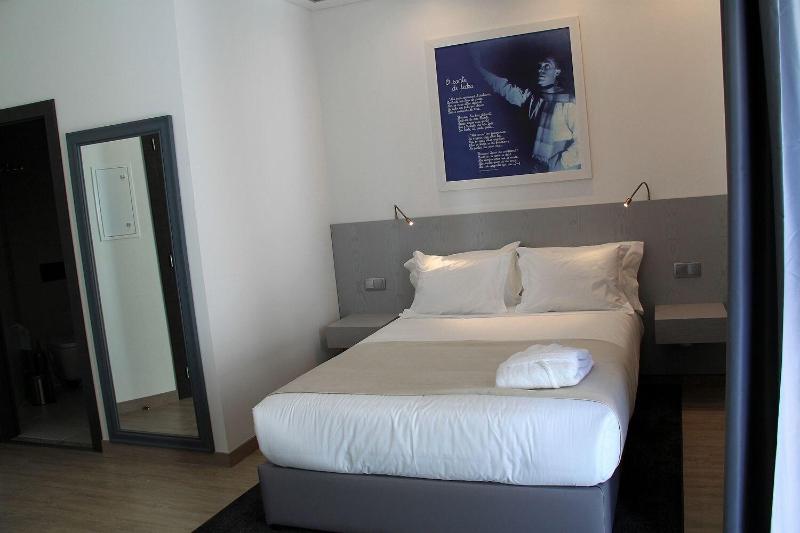 Hotel José Régio - Oda