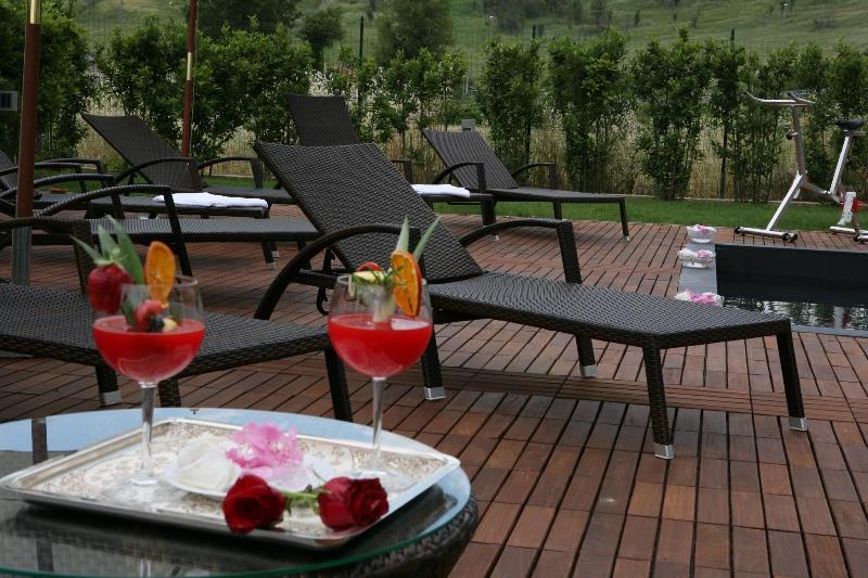 Regis Resort - Teras