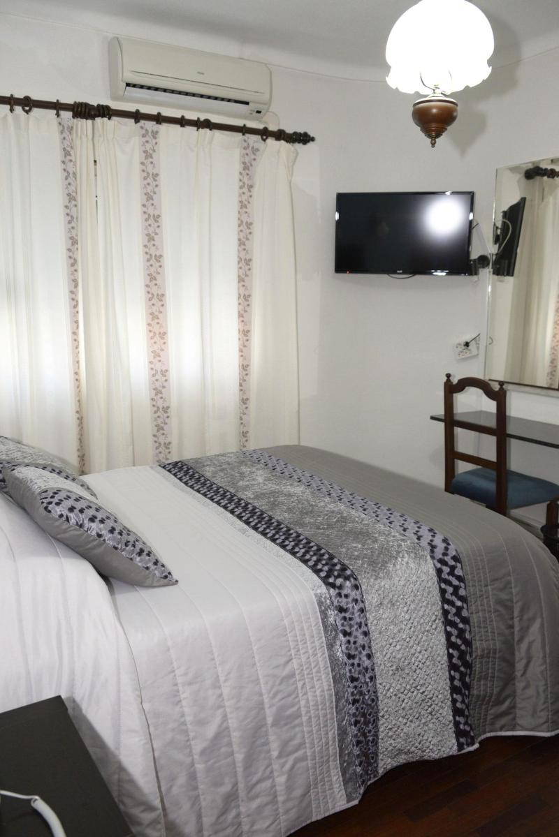 Hotel 4 Estações - Oda