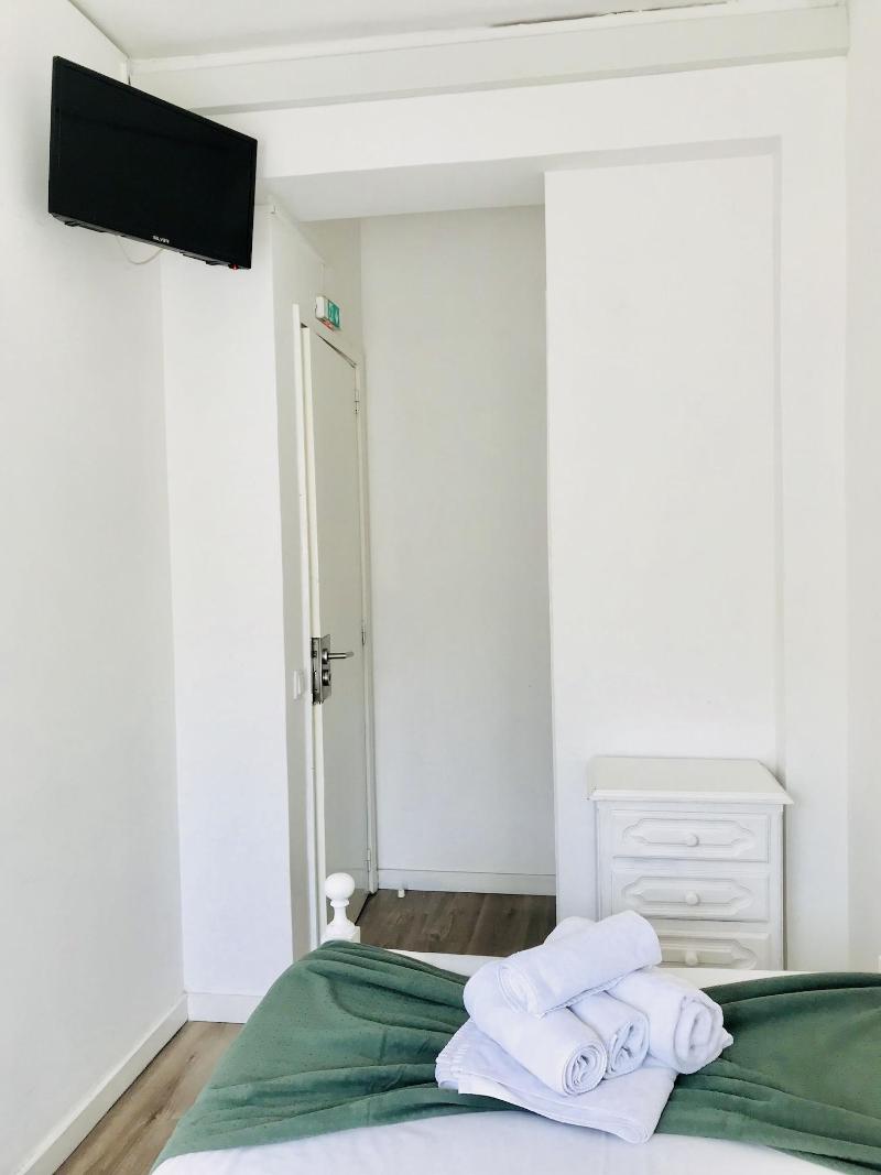 Mirandesa Guesthouse - Oda
