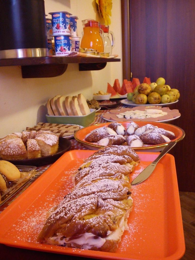 Antadia B&B - Lobi