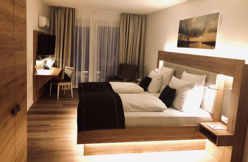 Four Stars By City Hotel - Oda