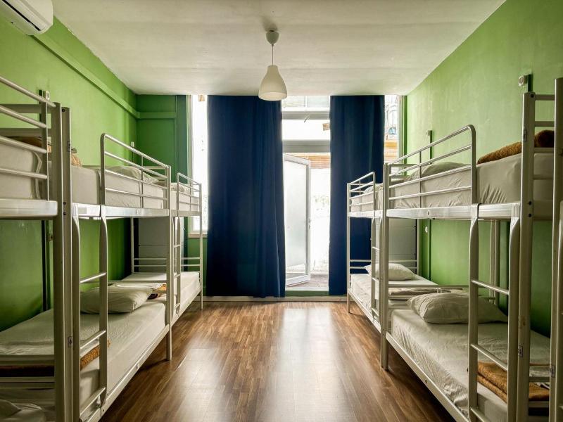 Urban Garden Hostel - Genel
