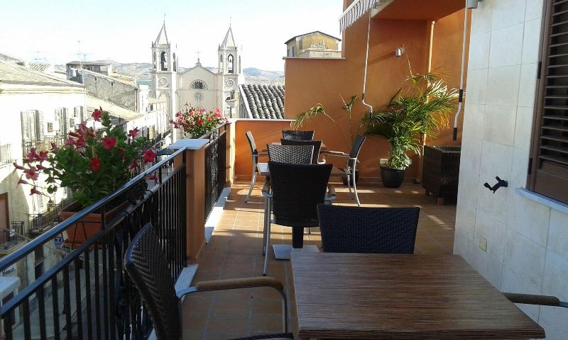 Regalpetra Hotel - Teras