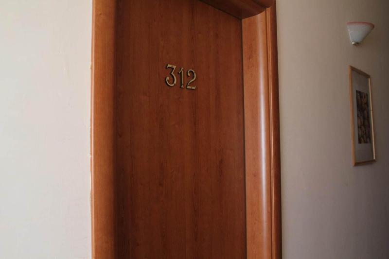 Hotel 106 - Lobi