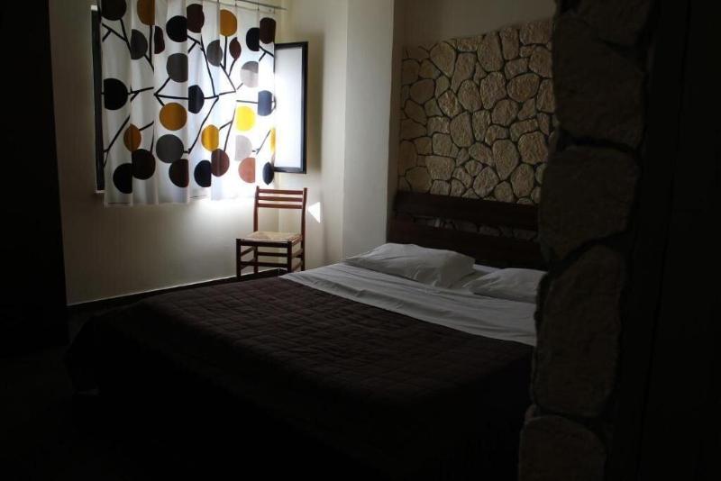 Hotel 106 - Oda