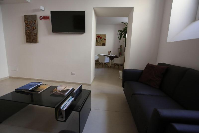 Hotel Eubea - Lobi