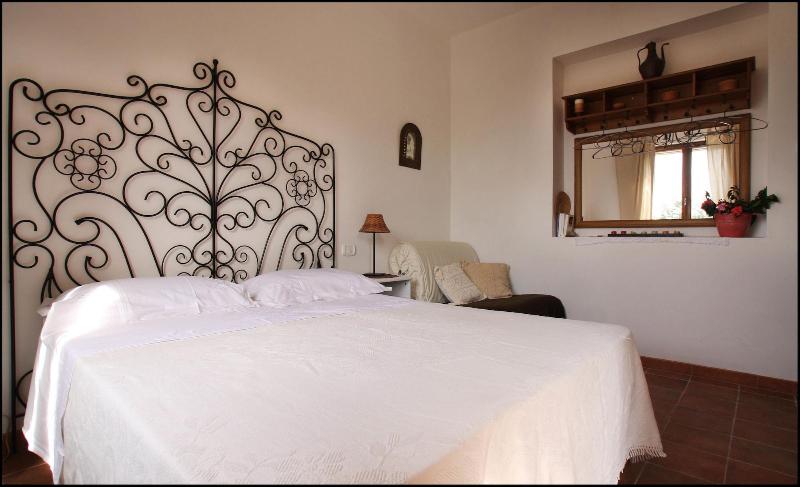 Villa Tresino Appartamenti B&B - Oda