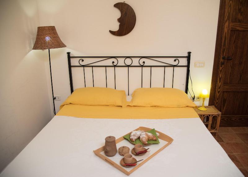 Villa Tresino Appartamenti B&B - Oda