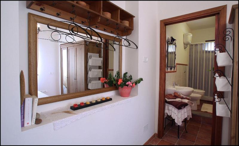 Villa Tresino Appartamenti B&B - Oda