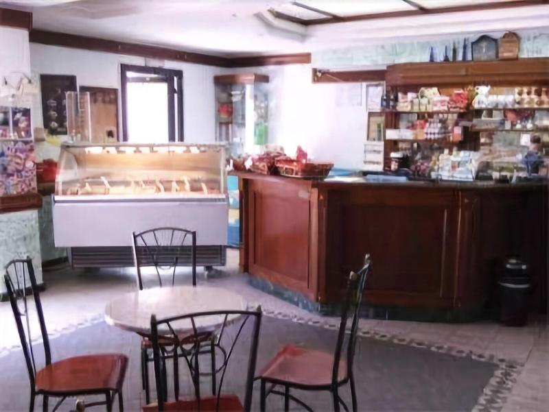 Hotel Food Drink - Bar