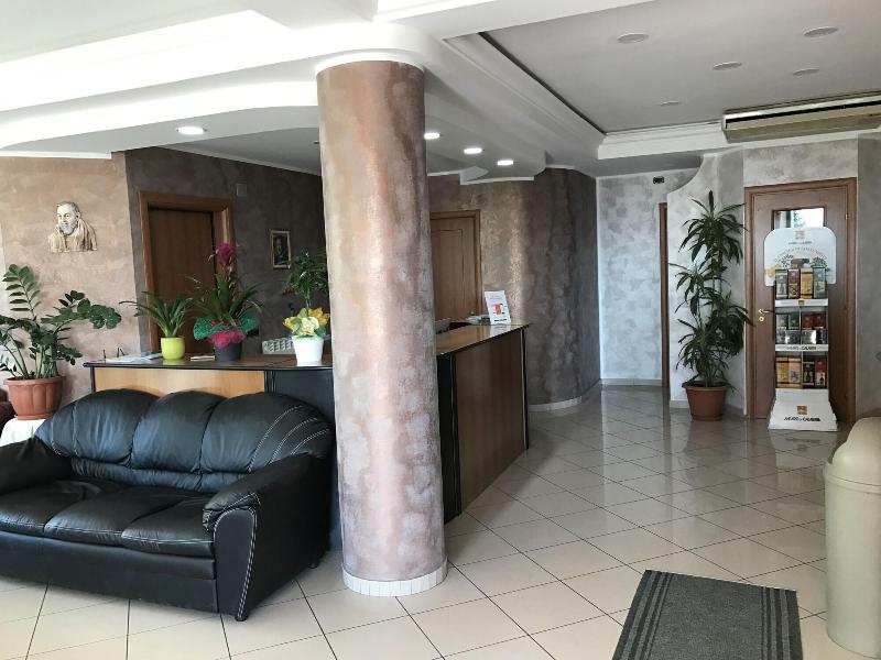 Hotel Toscano - Lobi