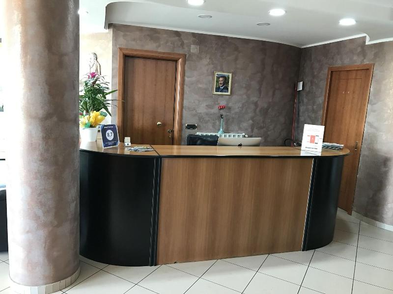 Hotel Toscano - Lobi