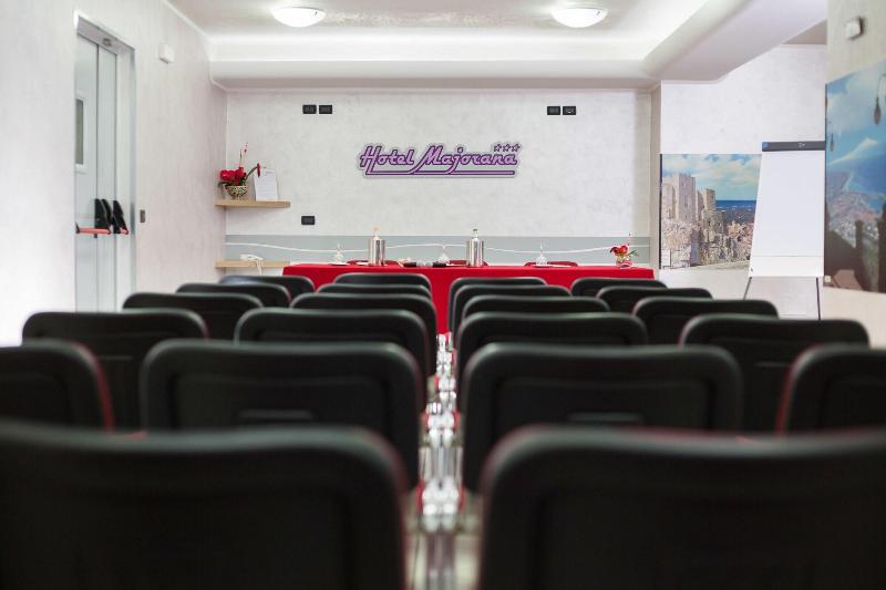 Hotel Majorana - Toplantı