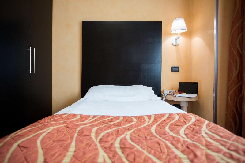 Hotel Majorana - Oda