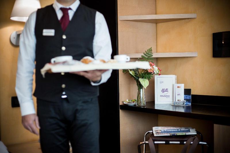 Hotel Majorana - Oda