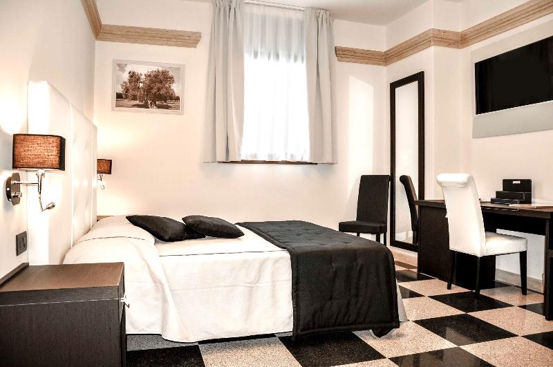BHB Hotel - Oda