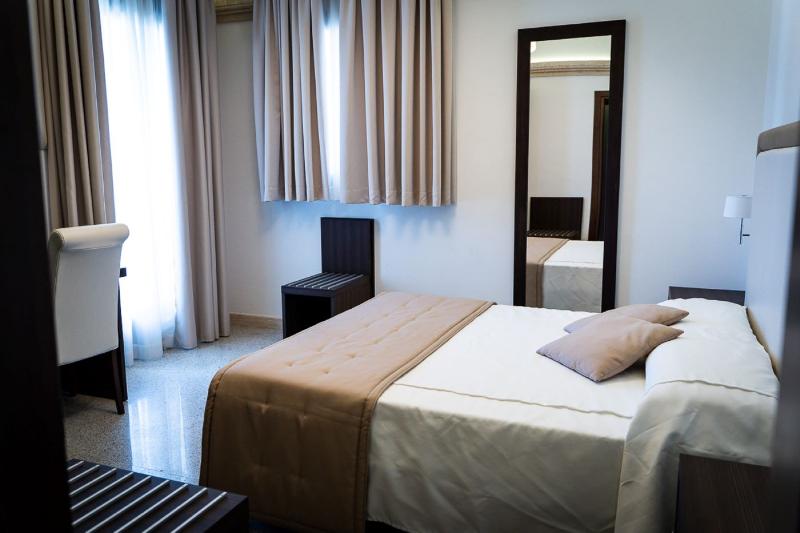 BHB Hotel - Oda