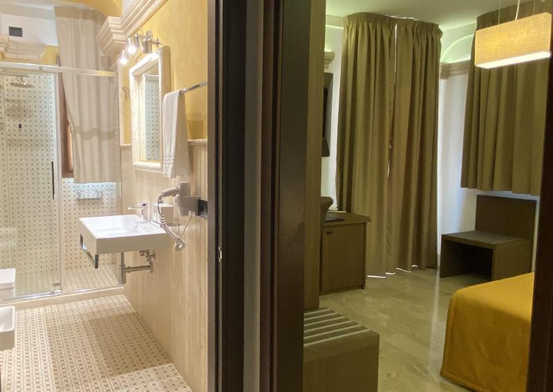 BHB Hotel - Oda