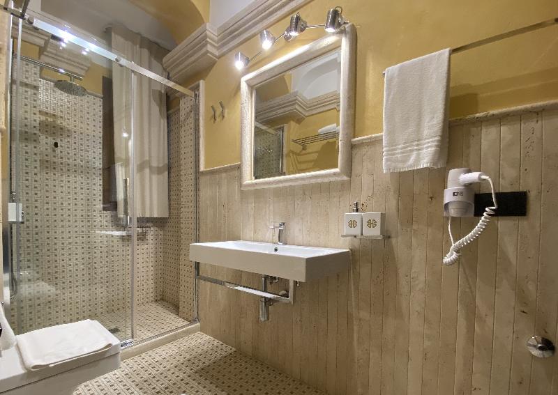 BHB Hotel - Oda