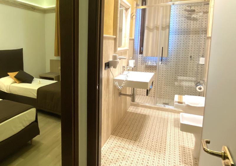 BHB Hotel - Oda