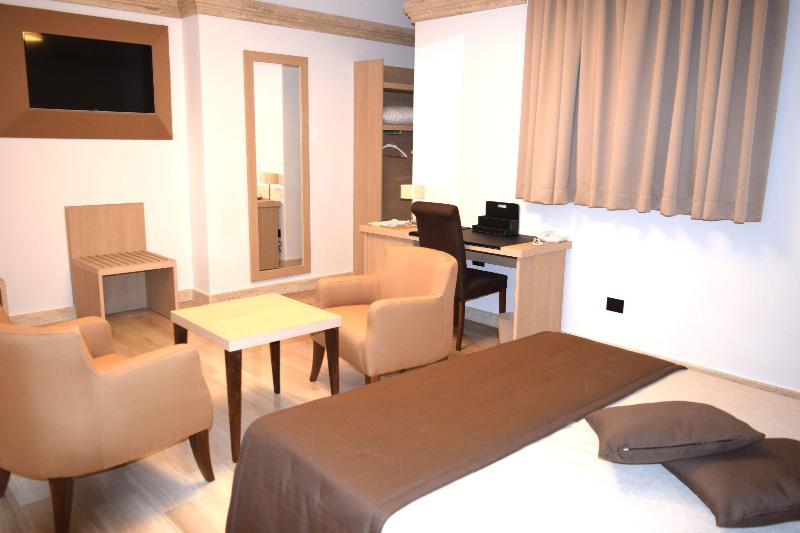 BHB Hotel - Oda