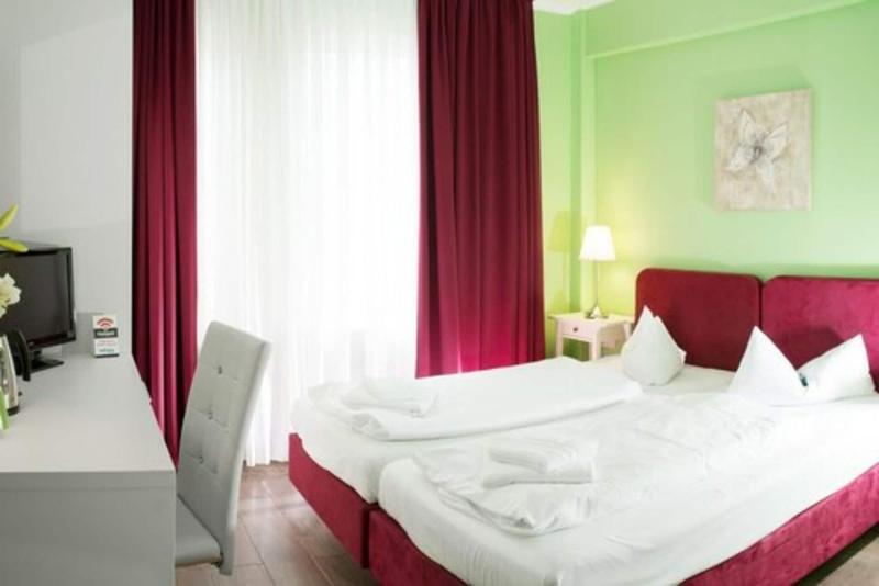 Barcelona Bed & Breakfast - Oda