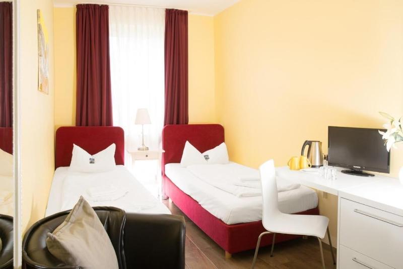 Barcelona Bed & Breakfast - Oda