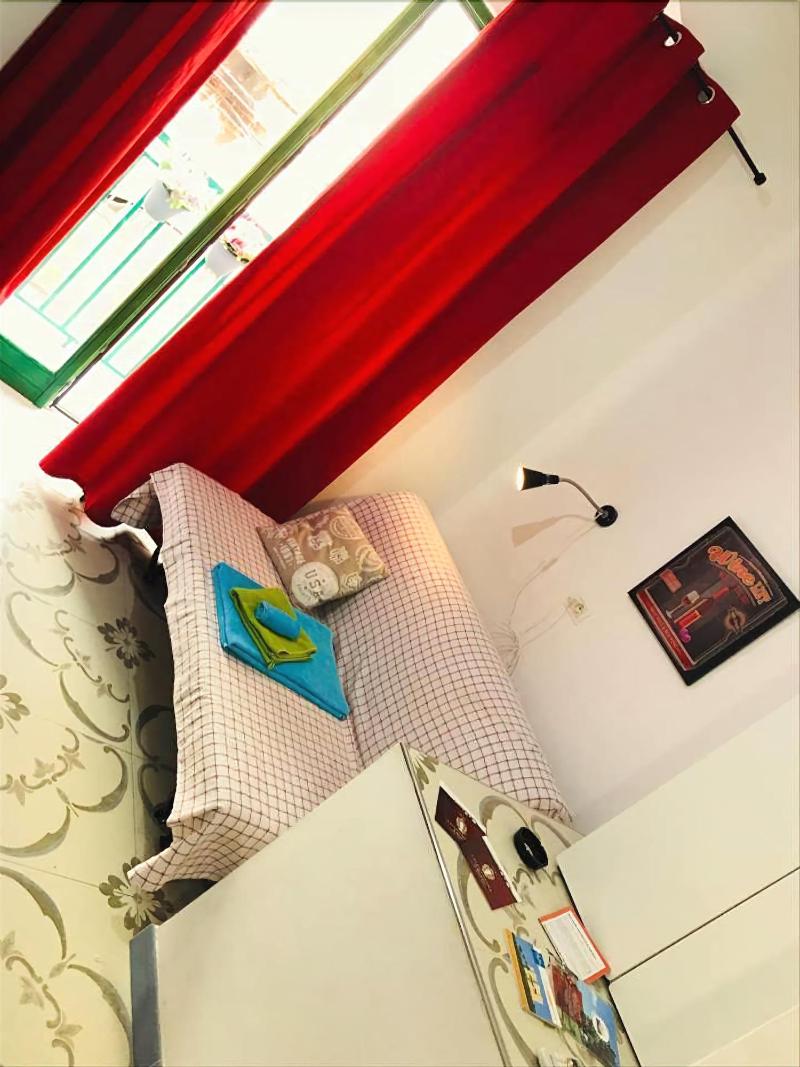 B&B Le Statuine Guesthouse - Oda
