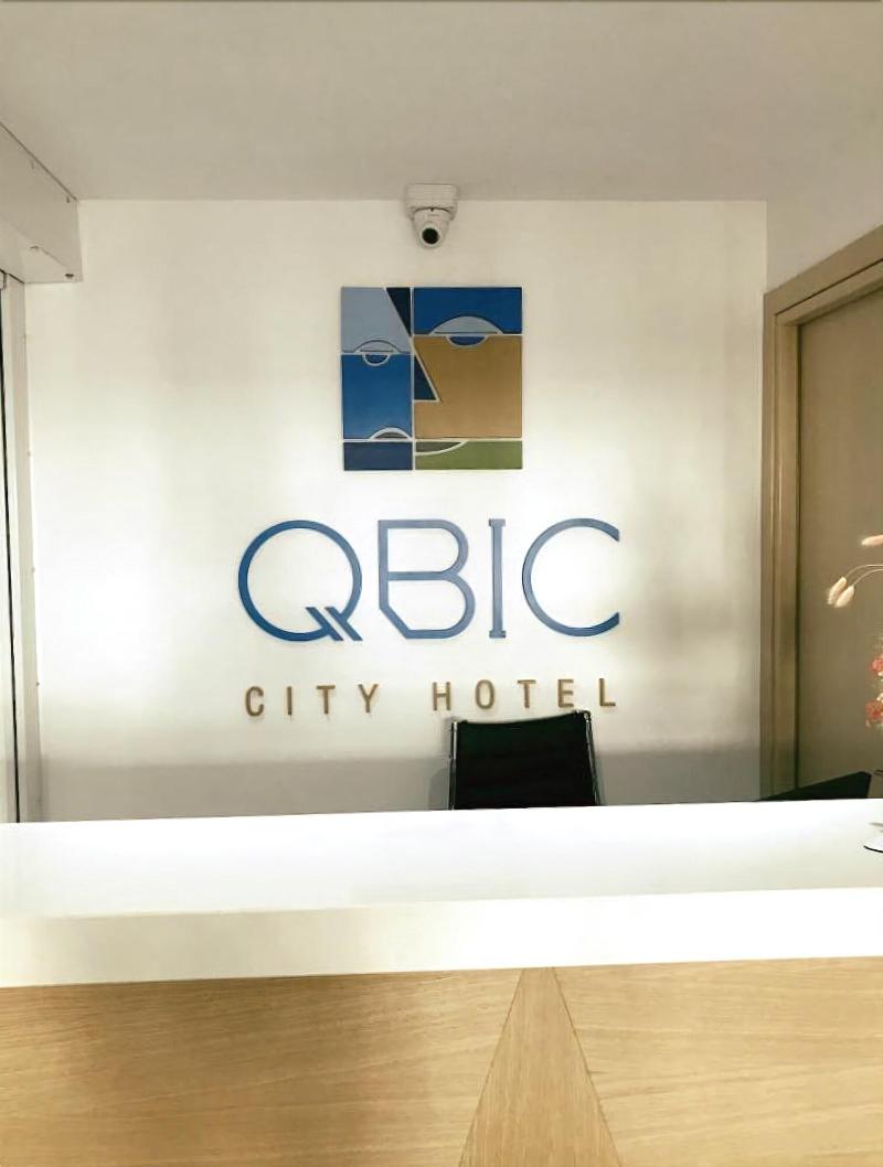 Qbic City Hotel - Lobi