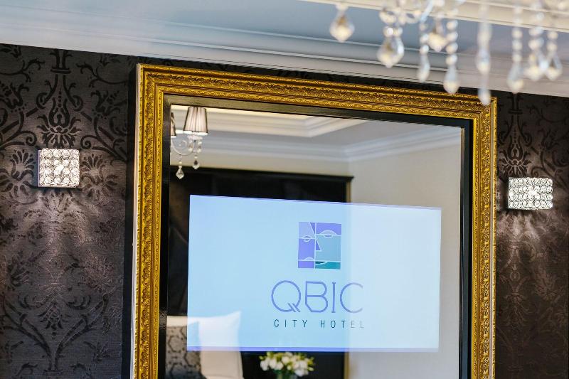 Qbic City Hotel - Oda