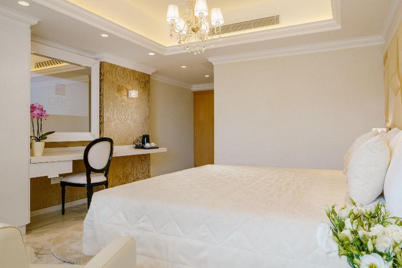 Qbic City Hotel - Oda