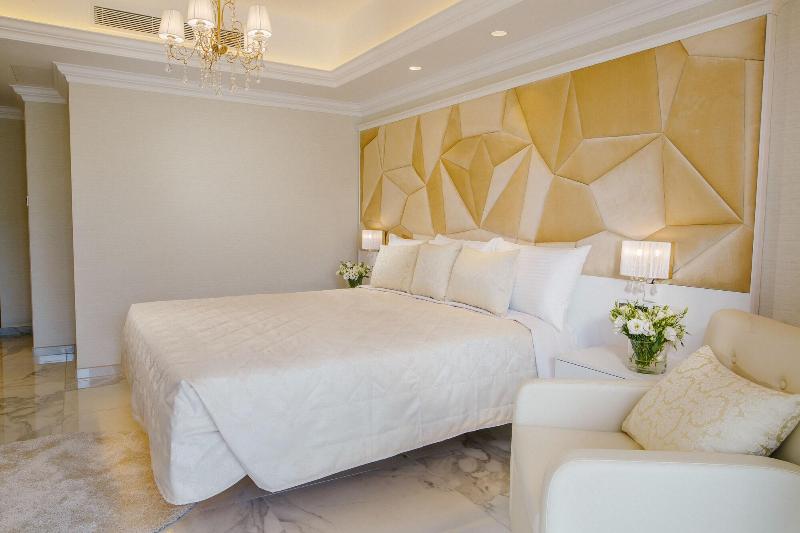 Qbic City Hotel - Oda