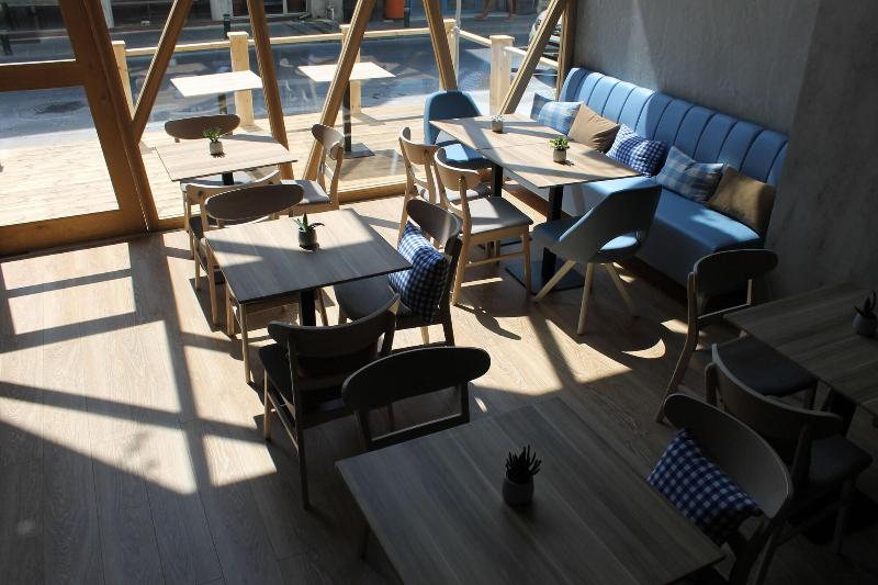 Qbic City Hotel - Teras
