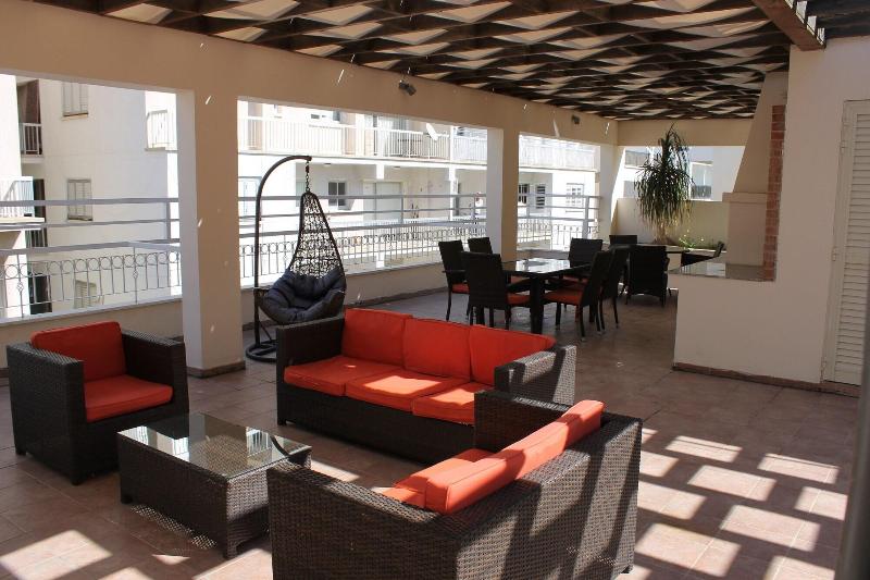 Stephanie City Apartments - Teras