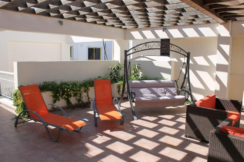 Stephanie City Apartments - Teras