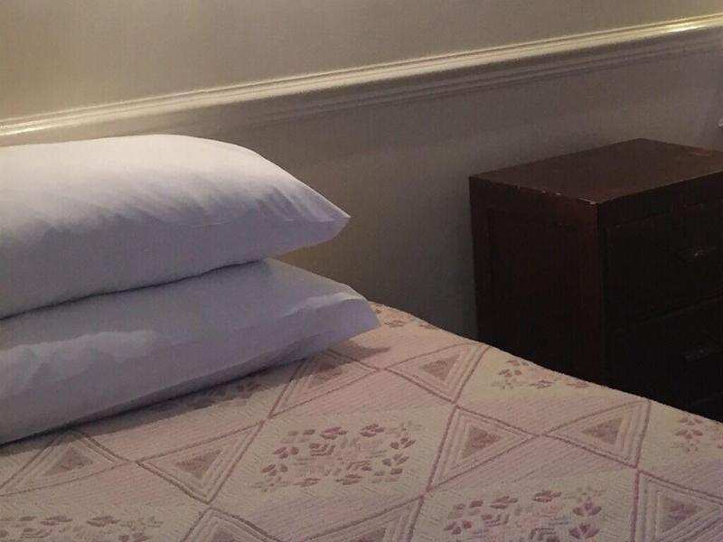 Colnbrook Lodge Guest House - Oda